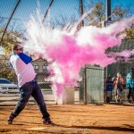 Gaaf: genderreveal op het honkbalveld