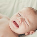 Niet doorslapen heeft voordelen voor je baby
